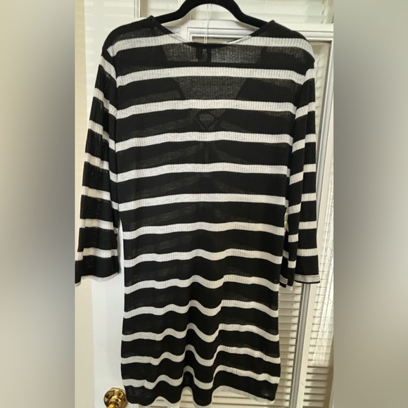 Striped Dress with lace up front-Size Large - Picture 3 of 4